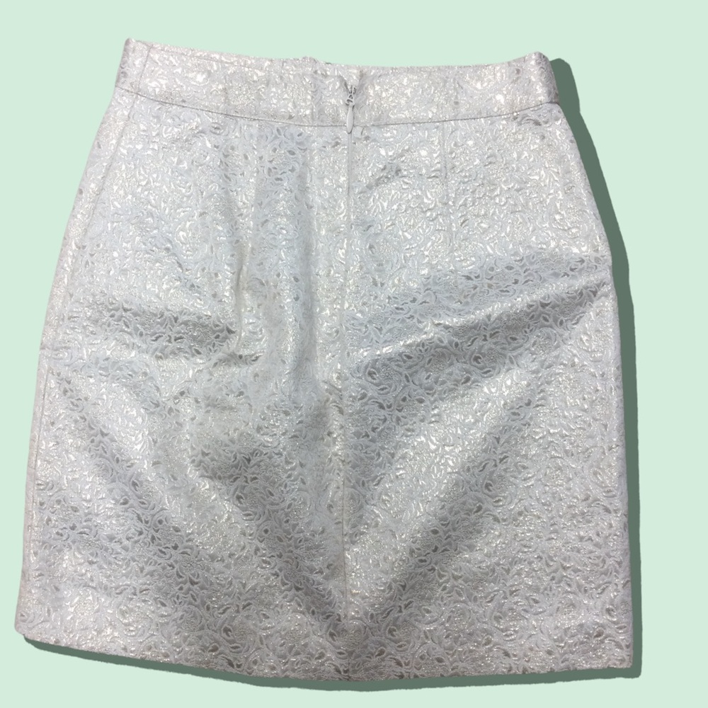 NWT BeBe Metallic Jaquard skirt